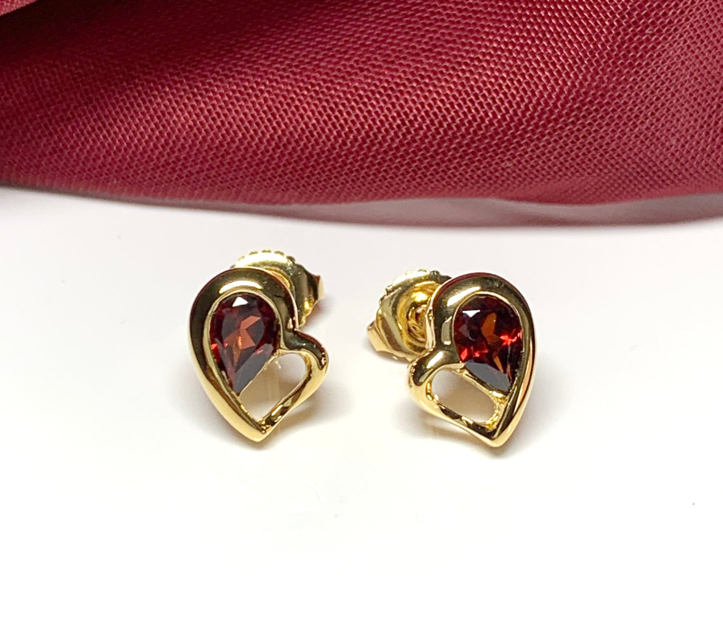 Real red garnet heart shaped stud earrings gold plated sterling silver gilt