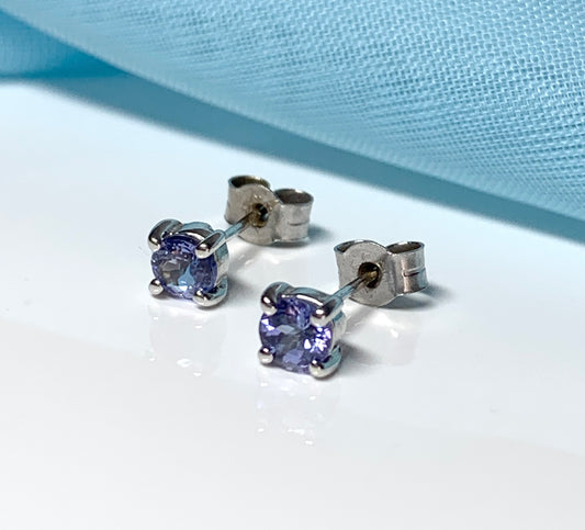 Real tanzanite round white gold round stud earrings