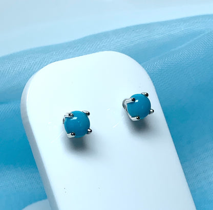 Real turquoise stud earrings round white gold