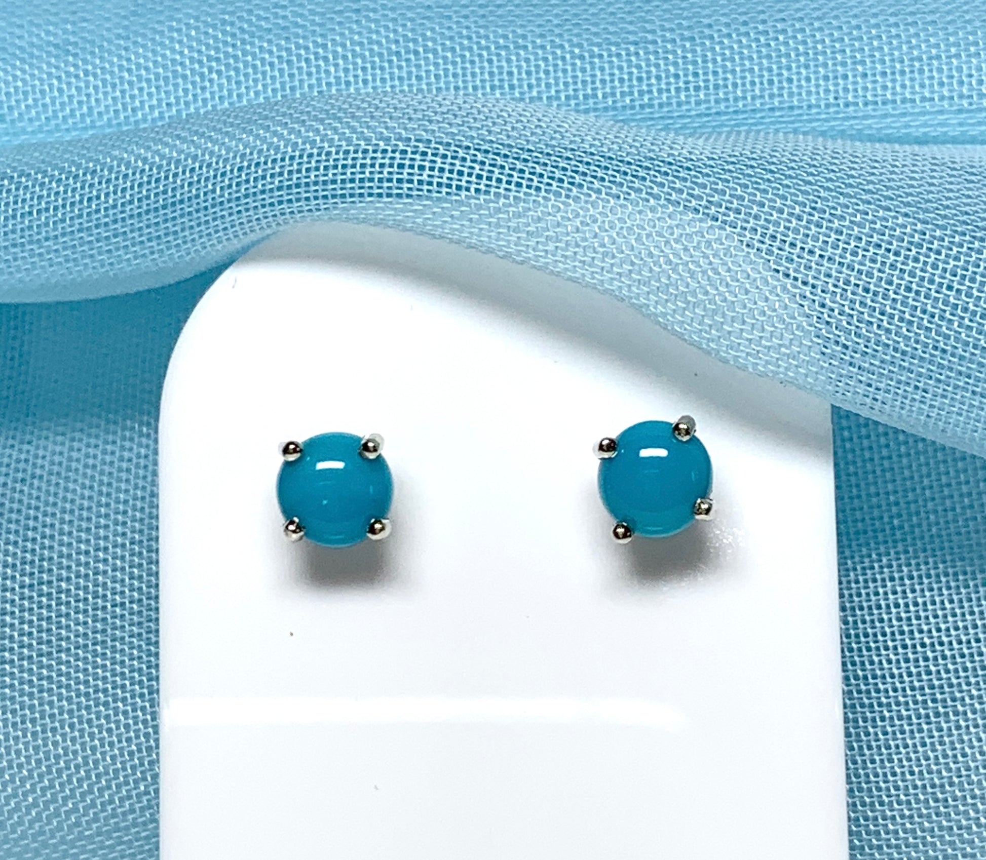 Real turquoise stud earrings round white gold