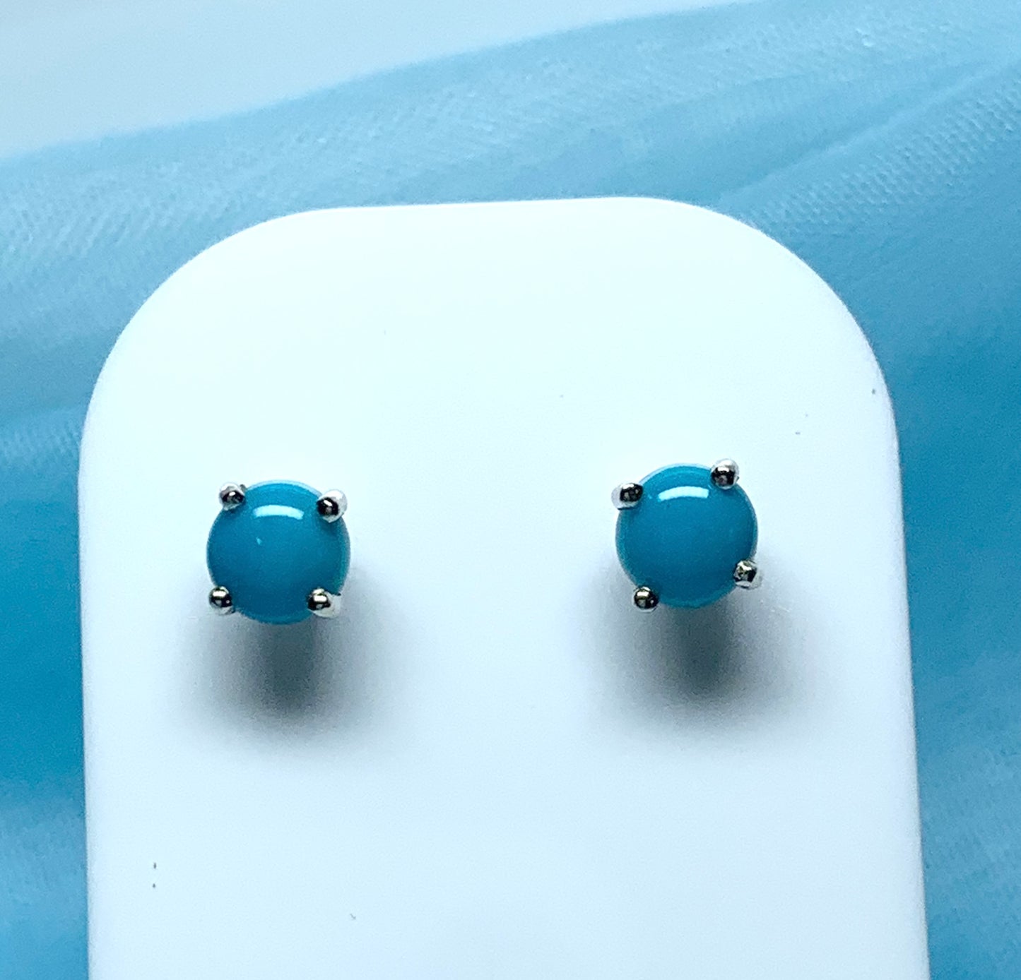 Real turquoise stud earrings round white gold