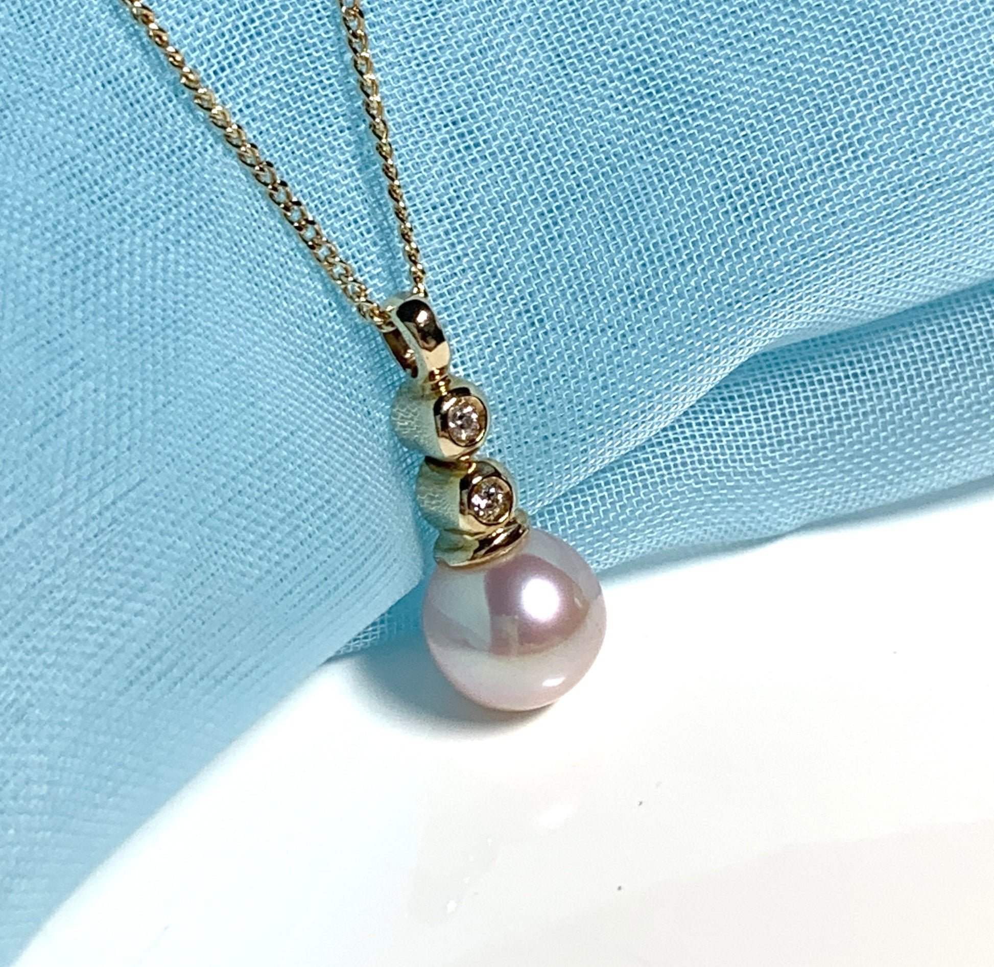 Rose pink pearl necklace freshwater cultured cubic zirconia yellow gold pendant