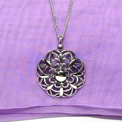 Round Celtic necklace solid sterling silver open pendant