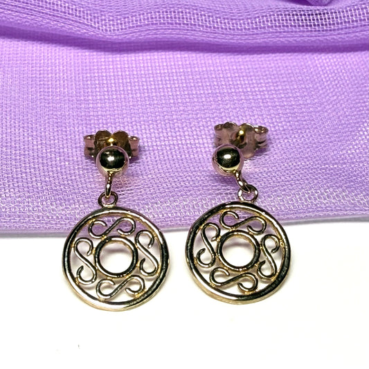 Round yellow gold drop earrings