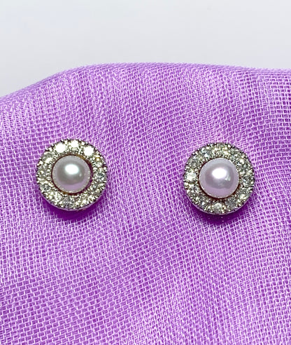 Round cultured pearl diamond yellow gold stud cluster earrings