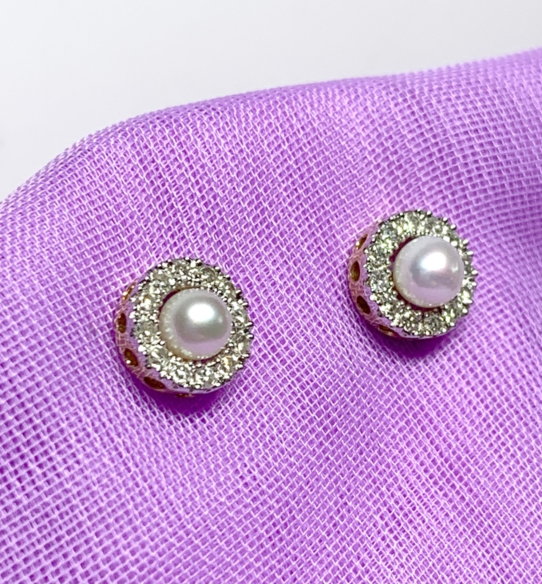 Round cultured pearl diamond yellow gold stud cluster earrings