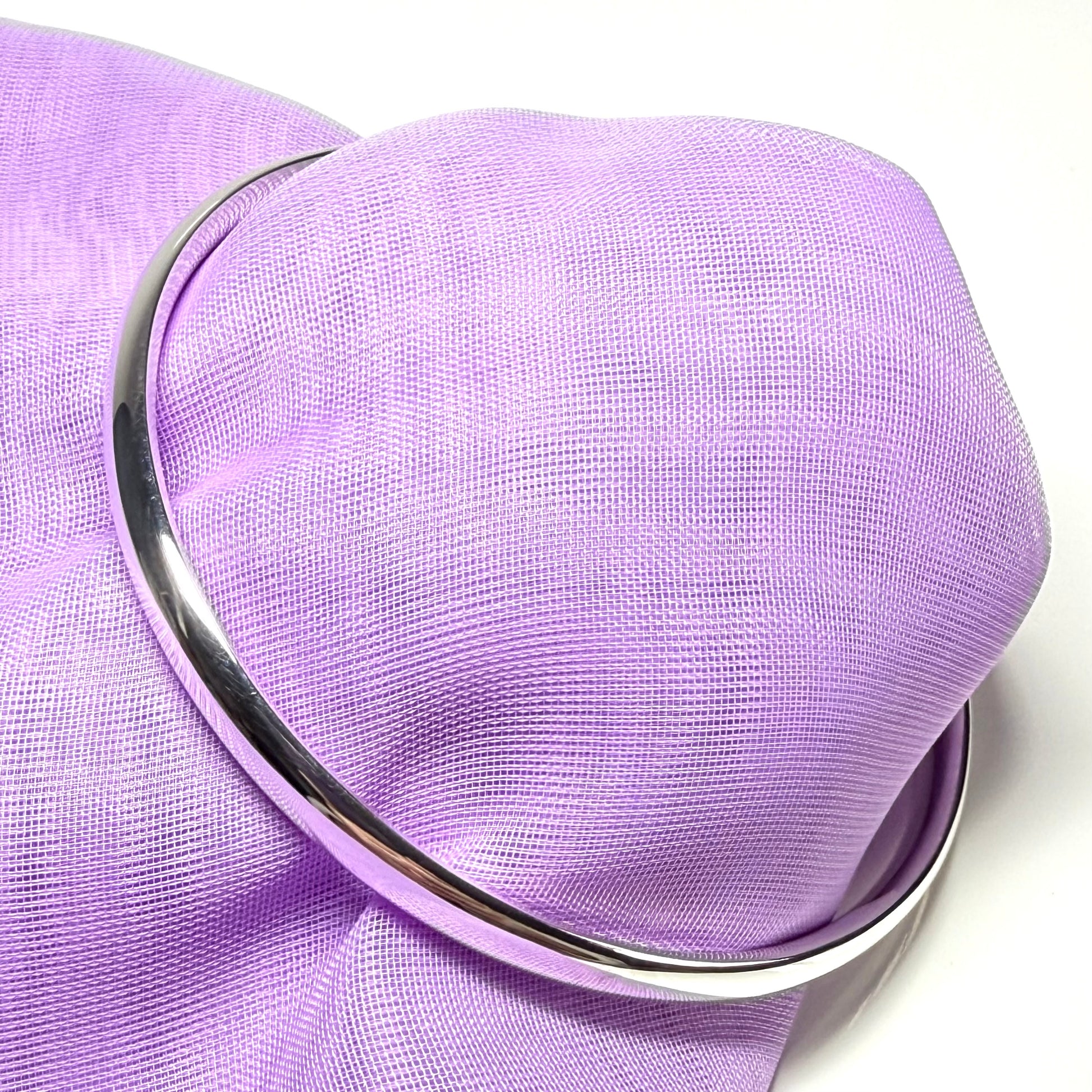 5.5 mm rounded plain sterling silver polished bangle