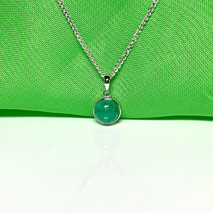 Round green jade white gold necklace