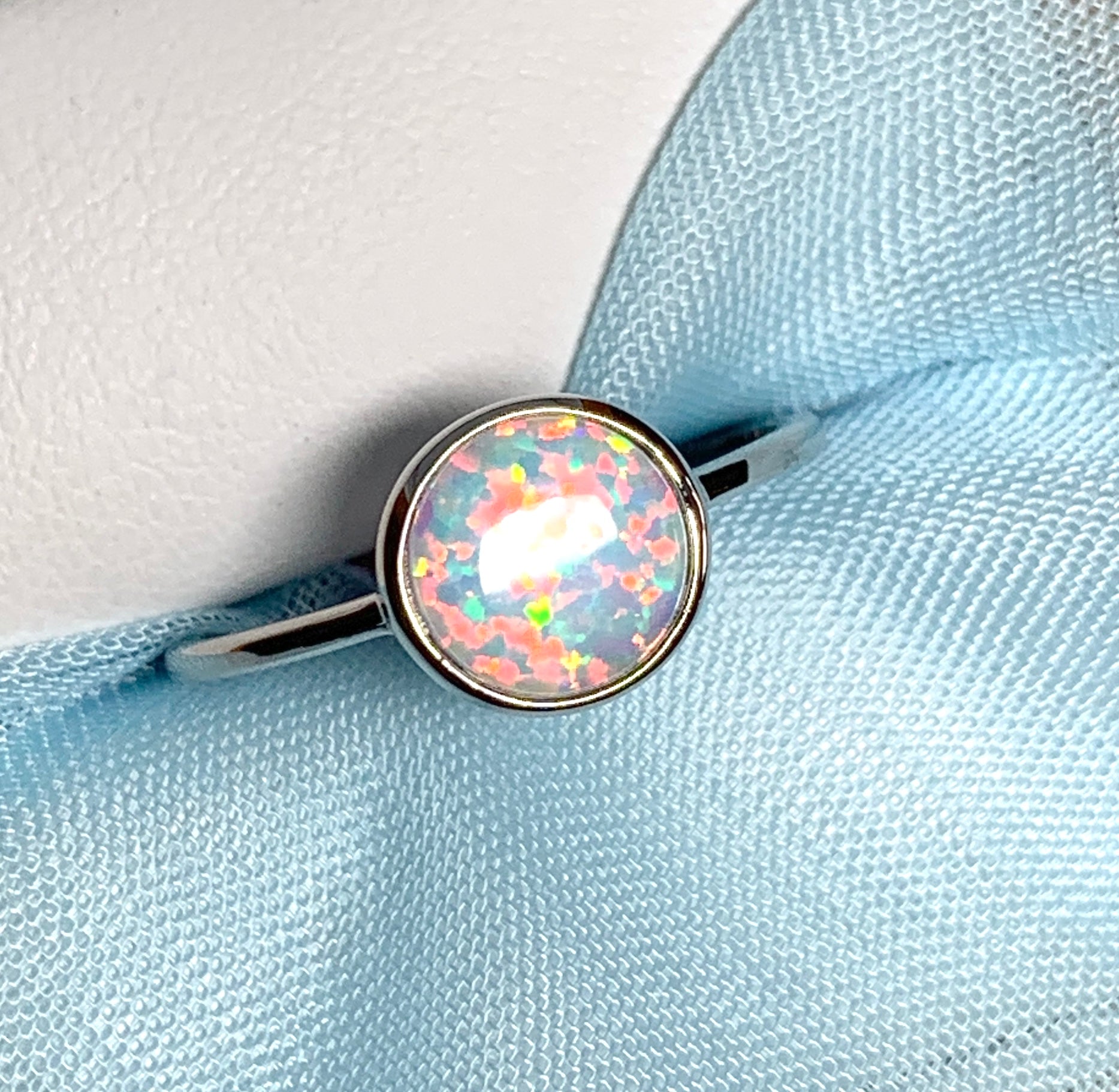 Opal ring round sterling silver