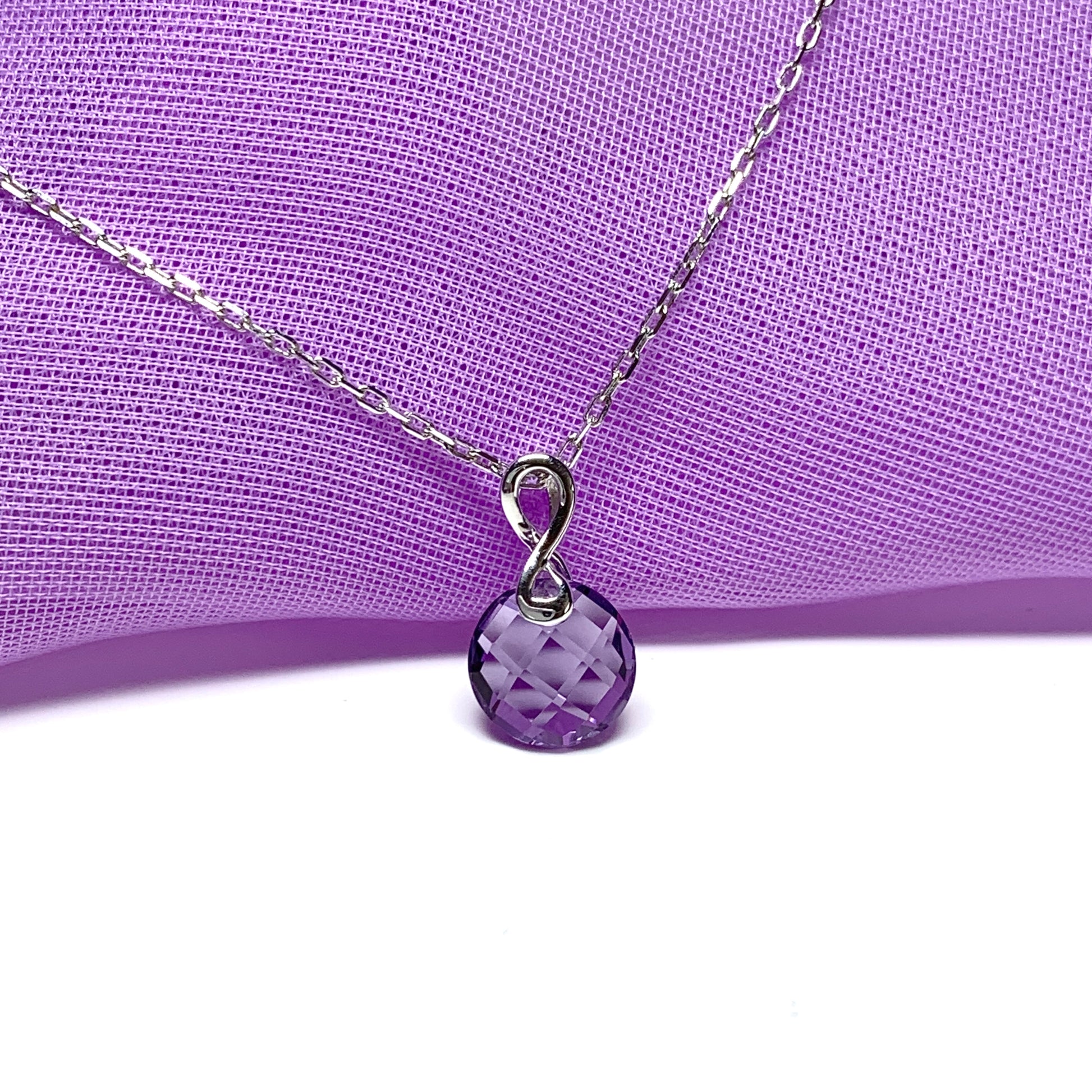 Round purple amethyst white gold necklace