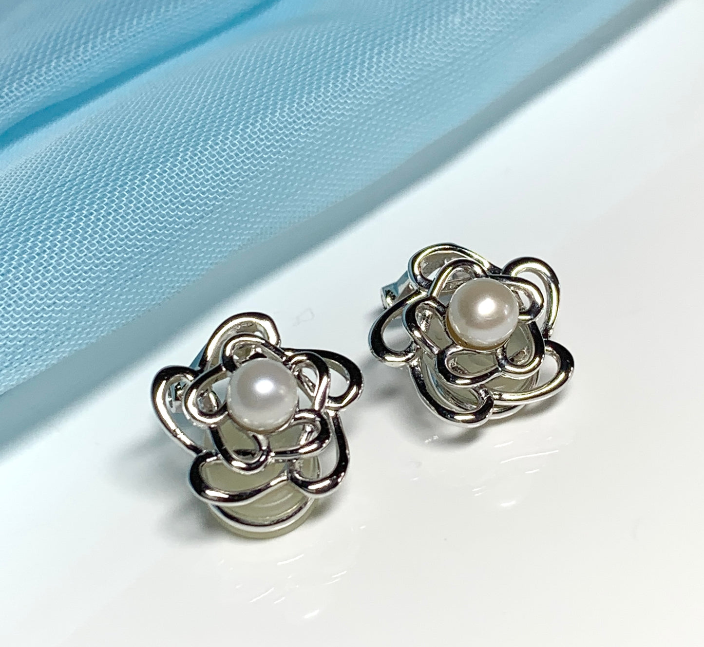 Round flower real freshwater cultured pearl clip on earrings sterling silver