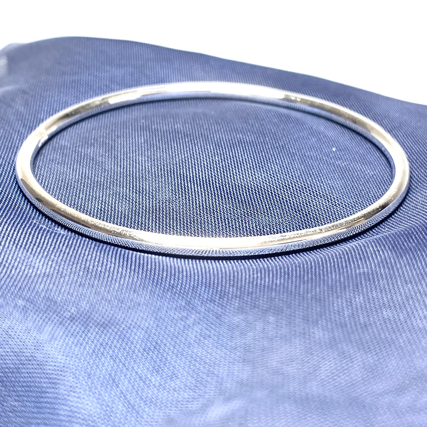 Round solid bangle 3 mm round plain sterling silver polished slave bangle