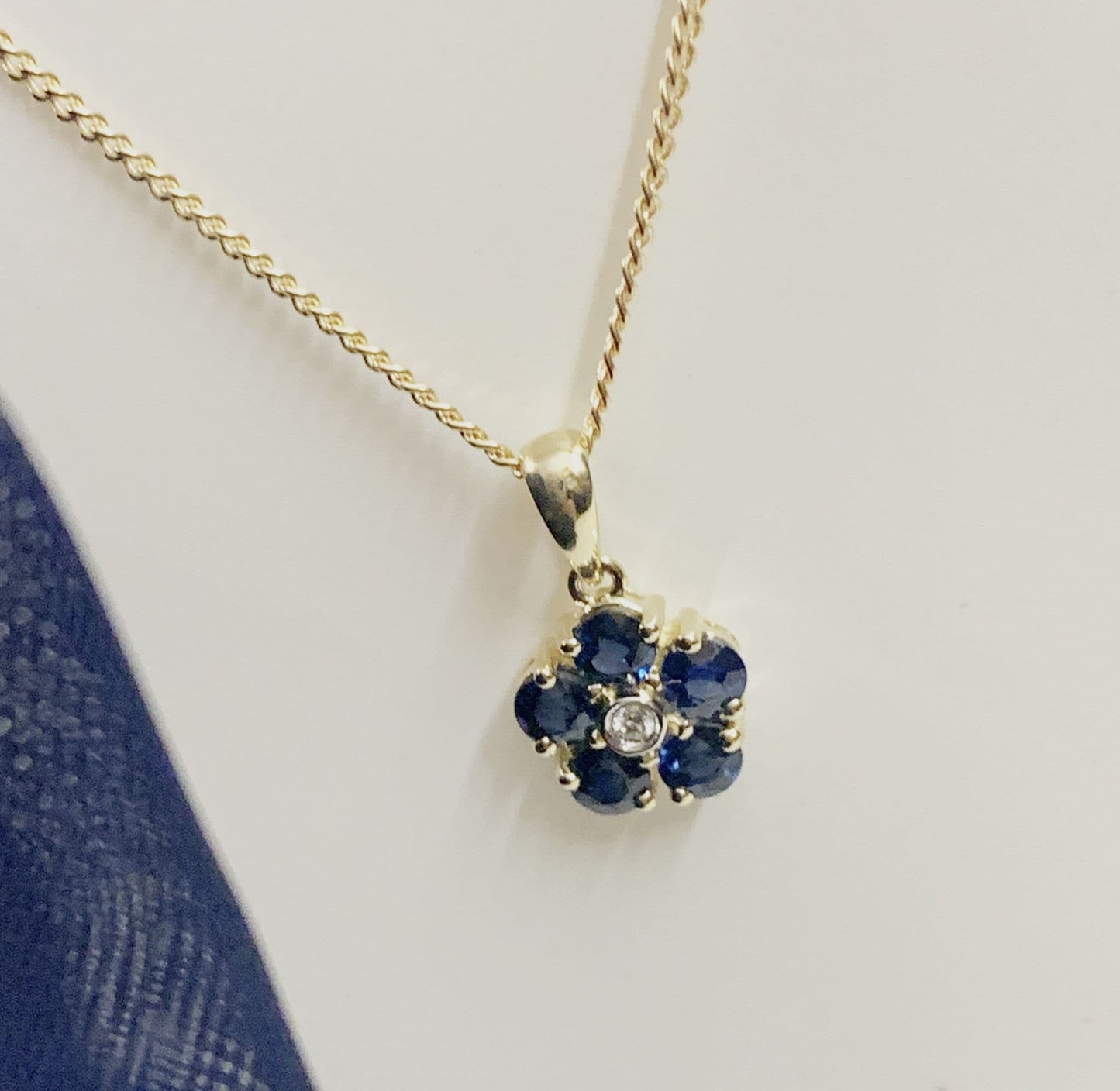 Blue Sapphire And Diamond Yellow Gold Daisy Cluster Necklace