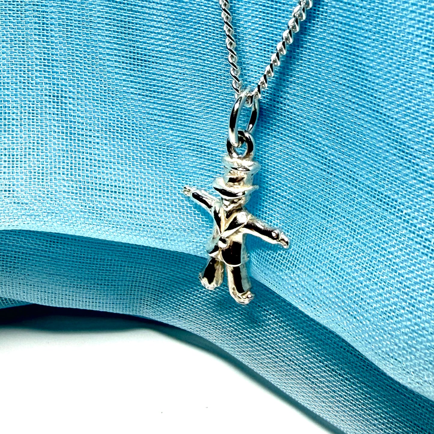 Scarecrow shaped solid necklace sterling silver with chain