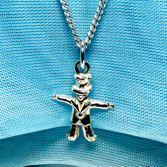 Scarecrow shaped solid necklace sterling silver