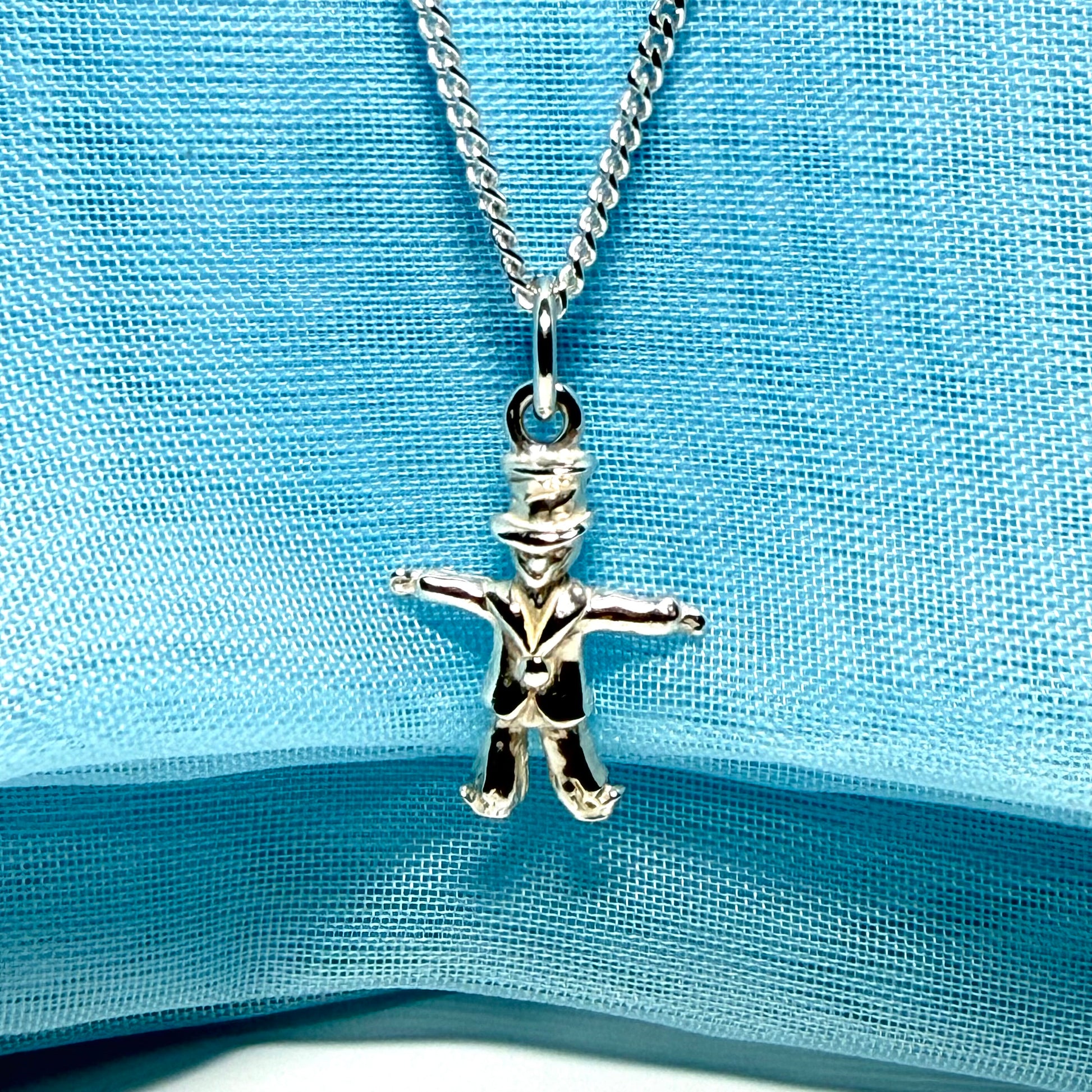 Scarecrow shaped solid necklace sterling silver