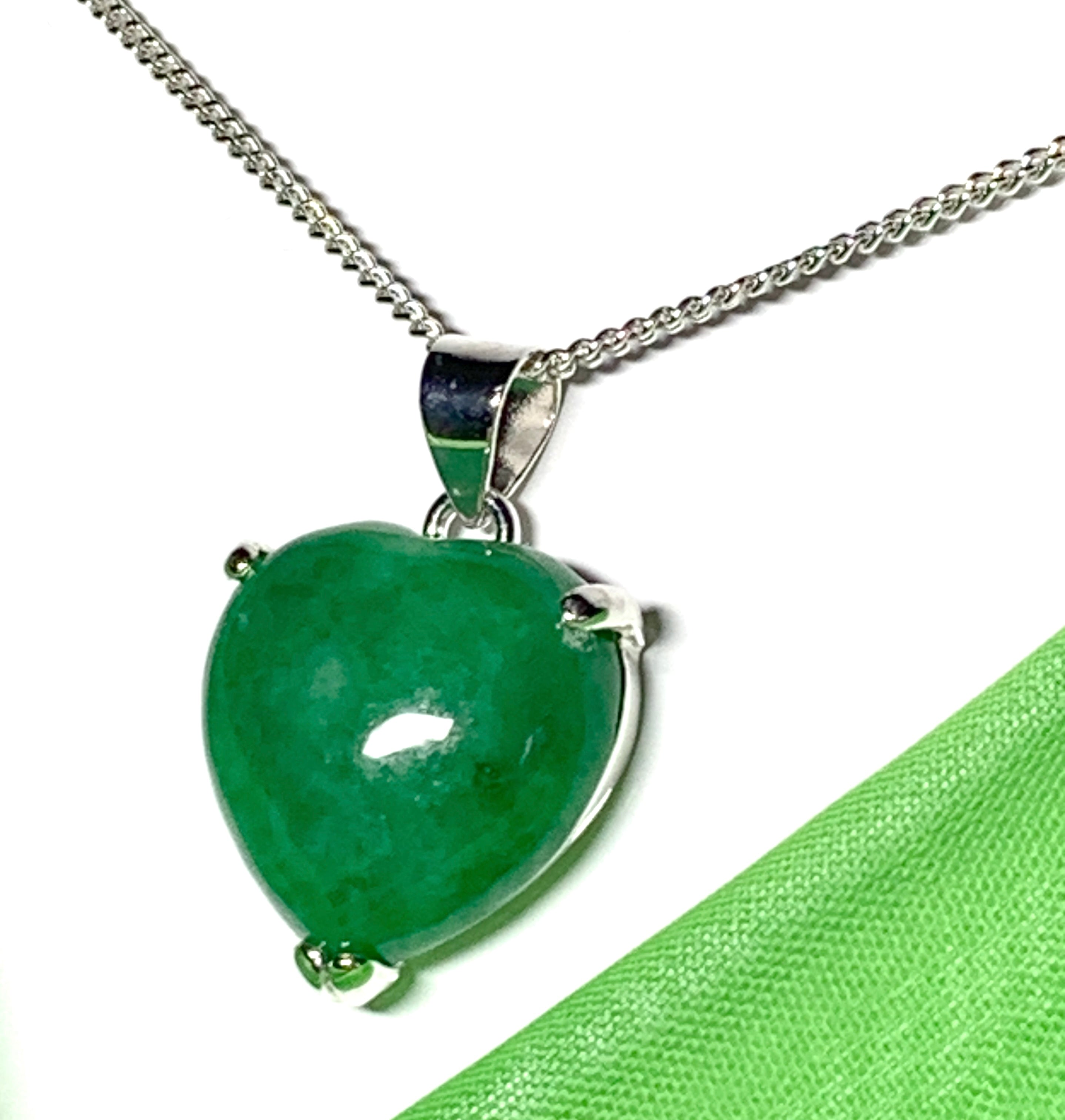 Heart shaped hot sale jade pendant