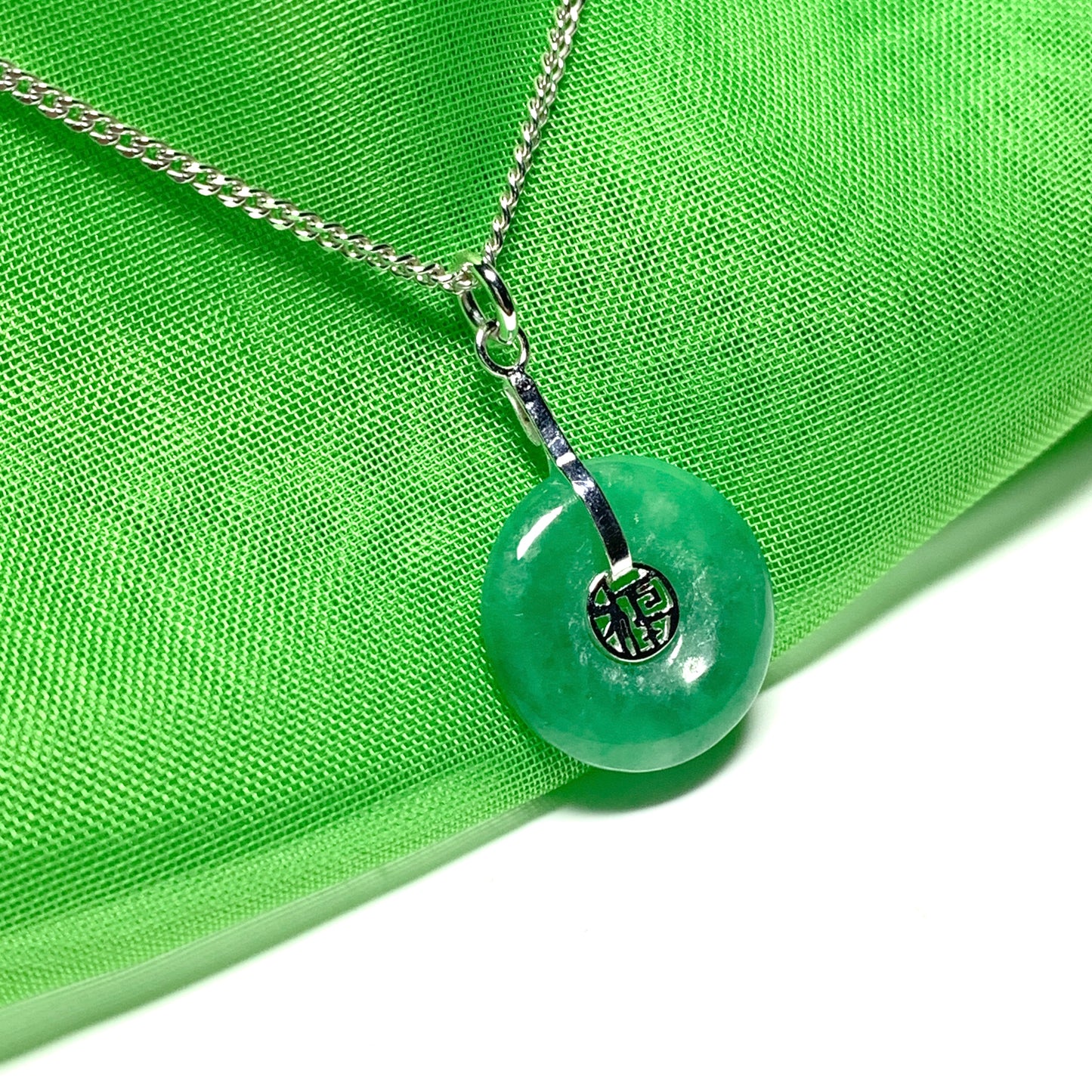 Sterling Silver Round Green Jade Necklace