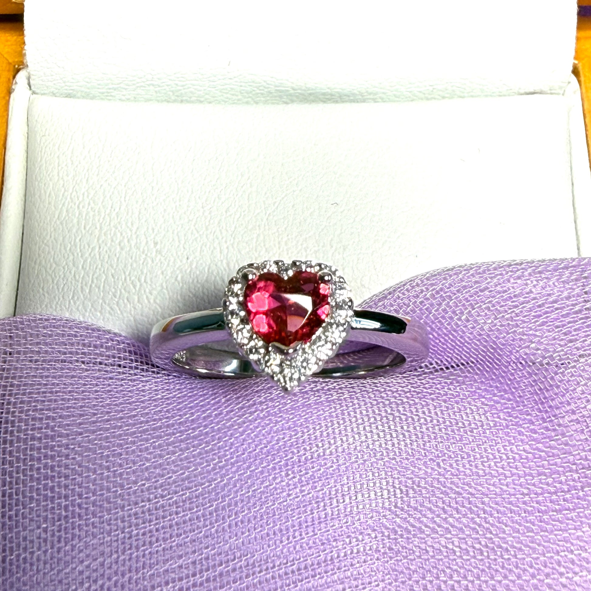 Small bright red and white cubic zirconia heart shaped cluster dress cocktail ring