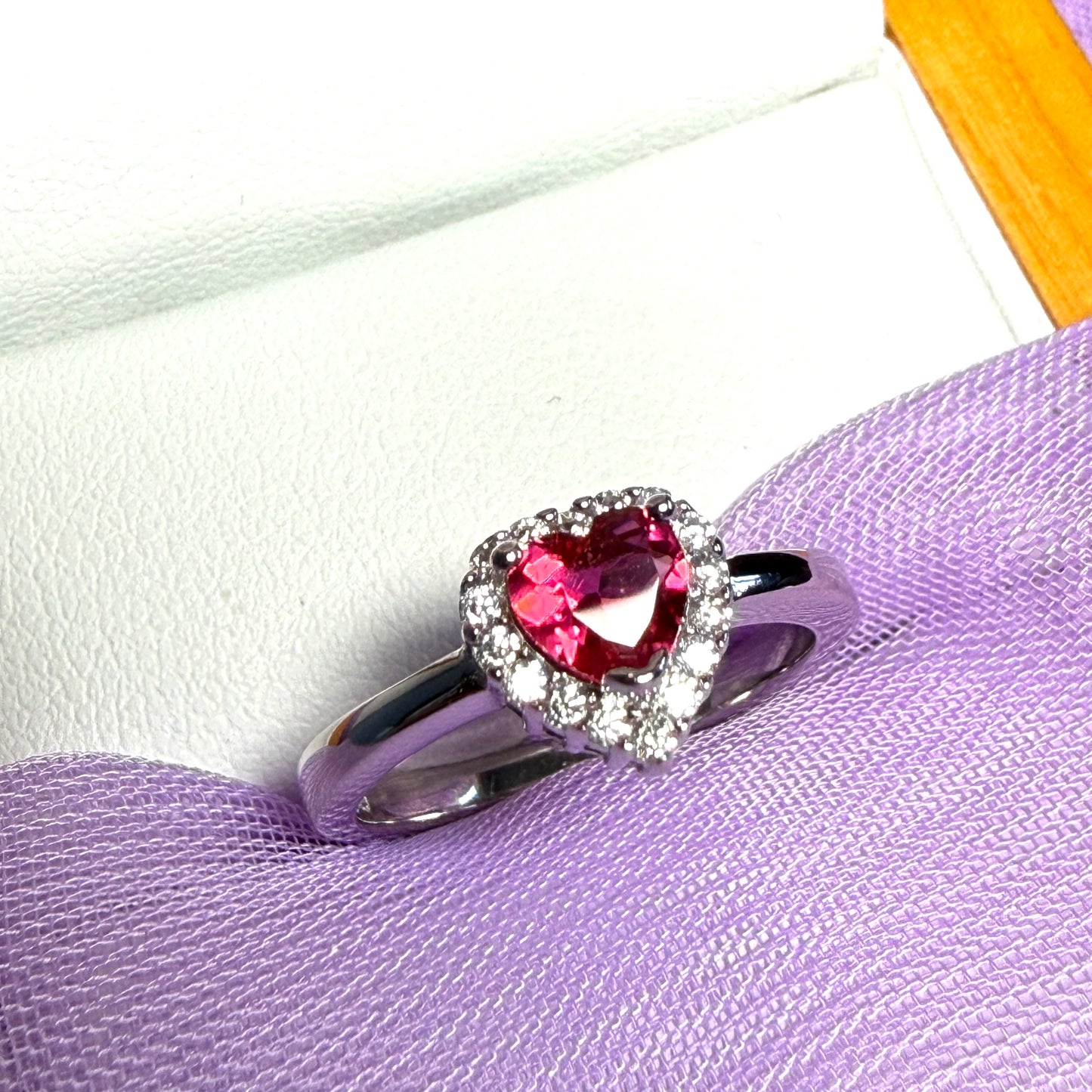 Small bright red and white cubic zirconia heart shaped cluster dress cocktail ring