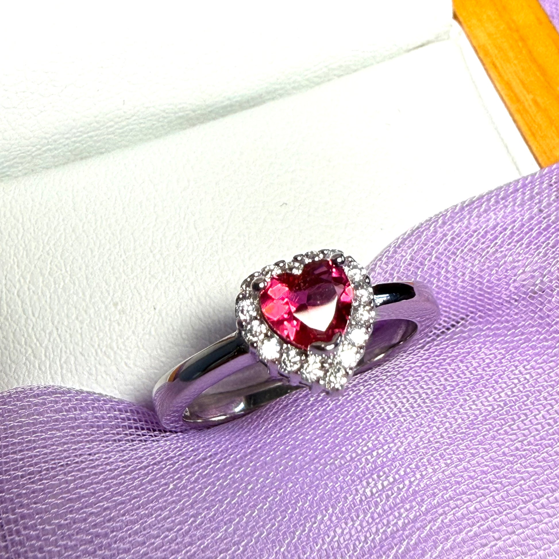 Small bright red and white cubic zirconia heart shaped cluster dress cocktail ring