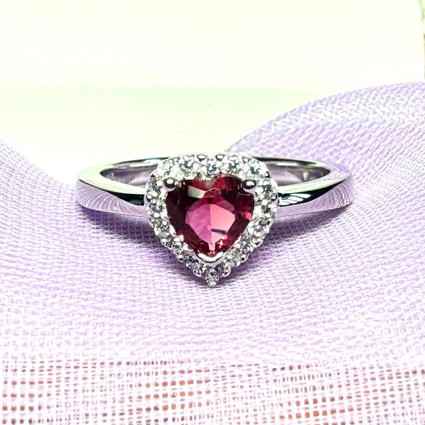 Small bright red and white cubic zirconia heart shaped cluster dress cocktail ring