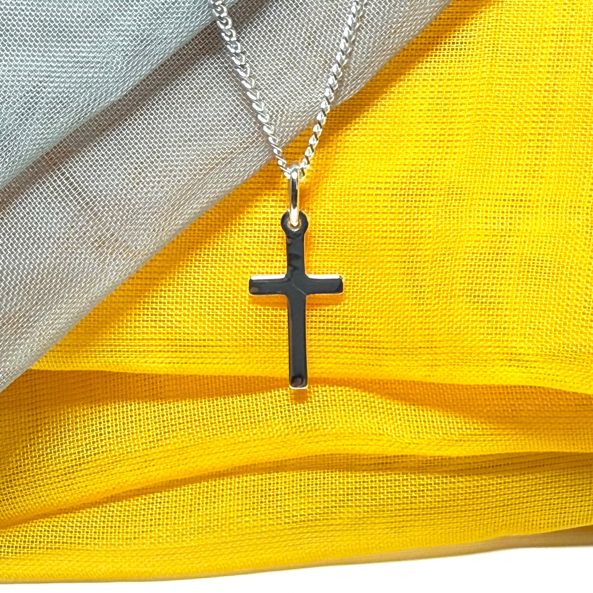 Small plain cross sterling silver necklace