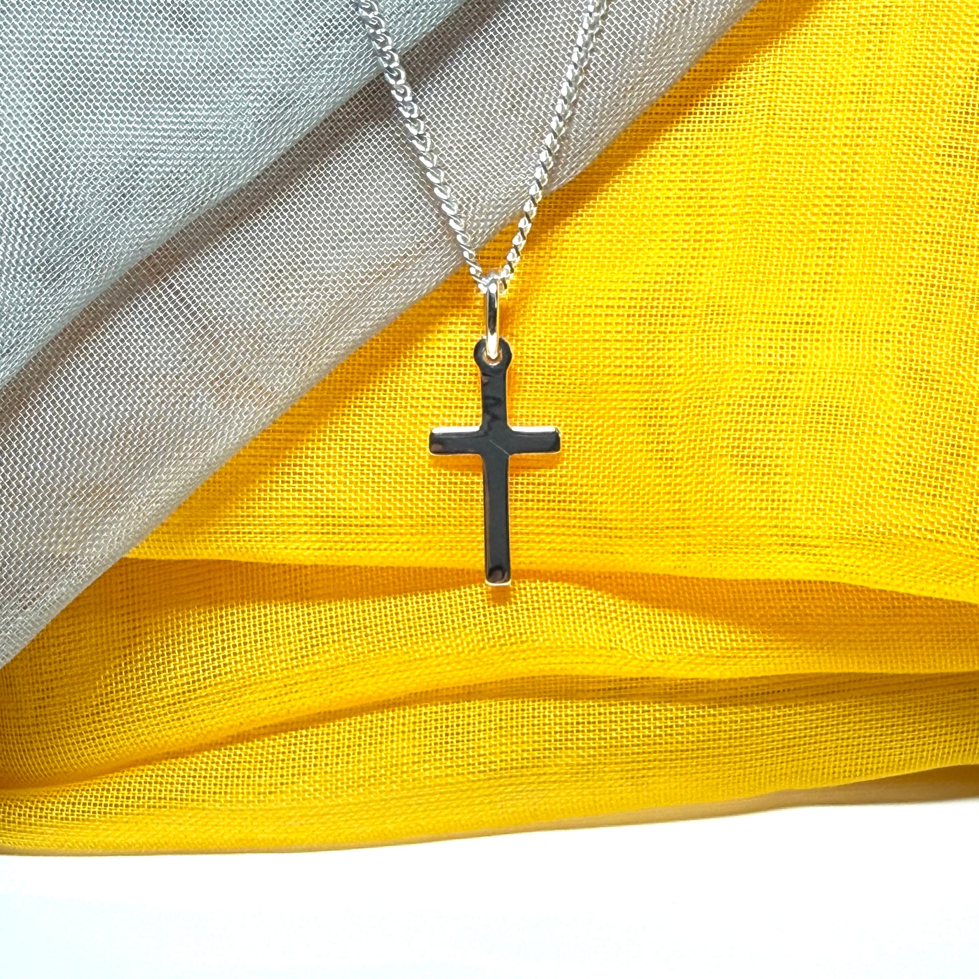 Small plain cross sterling silver necklace