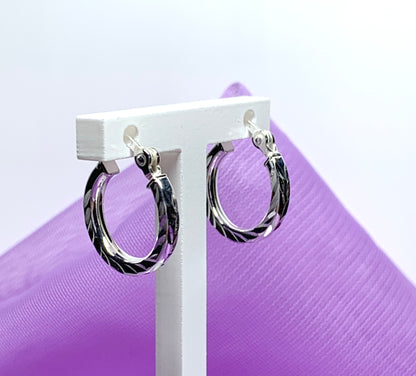 Small sterling silver twisted round hoop diamond cut earrings 14 mm