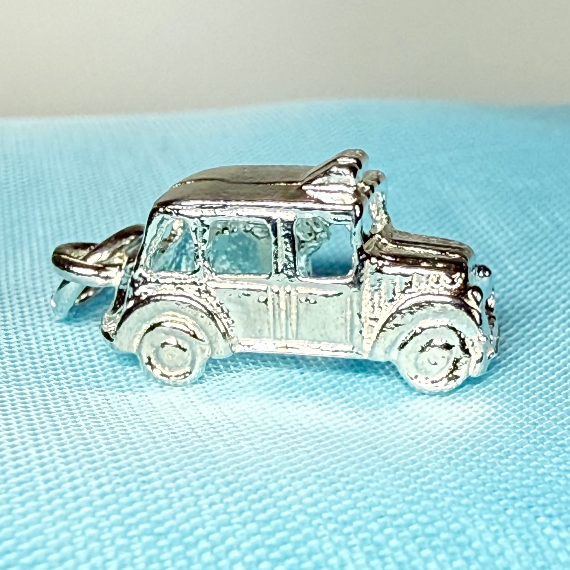 Sterling Silver London Taxi Solid Charm