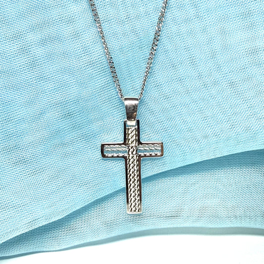 Solid sterling silver cross rope patterned including chain