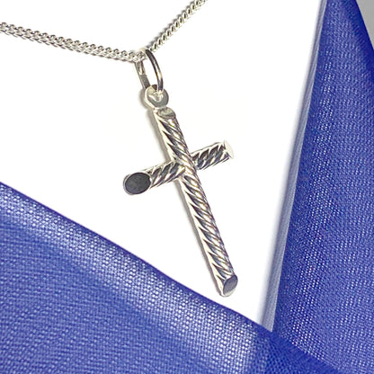 Solid diamond cut cross patterned sterling silver and chain