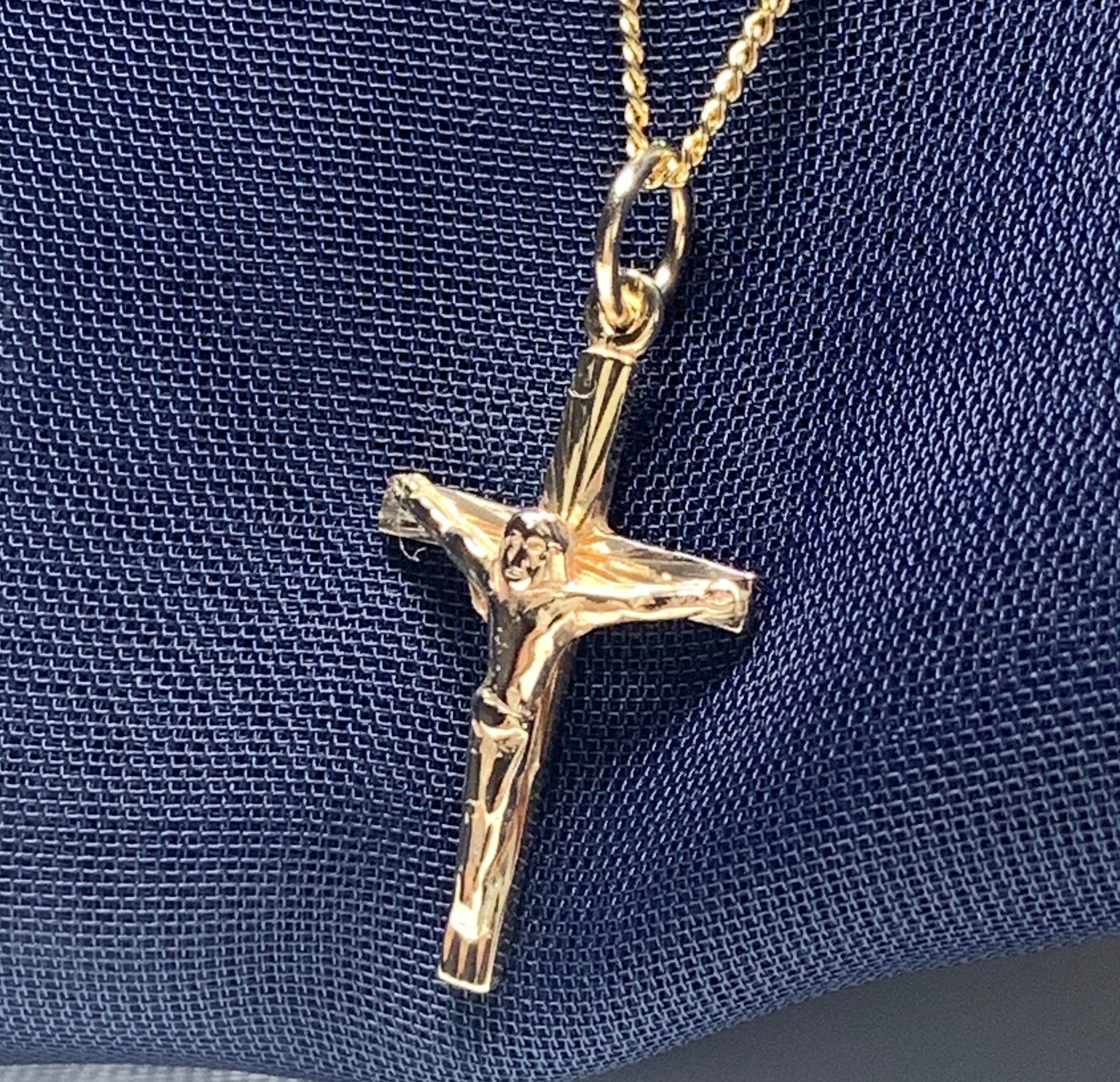 Solid yellow gold crucifix cross necklace pendant