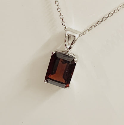 Square red real garnet necklace pendant white gold