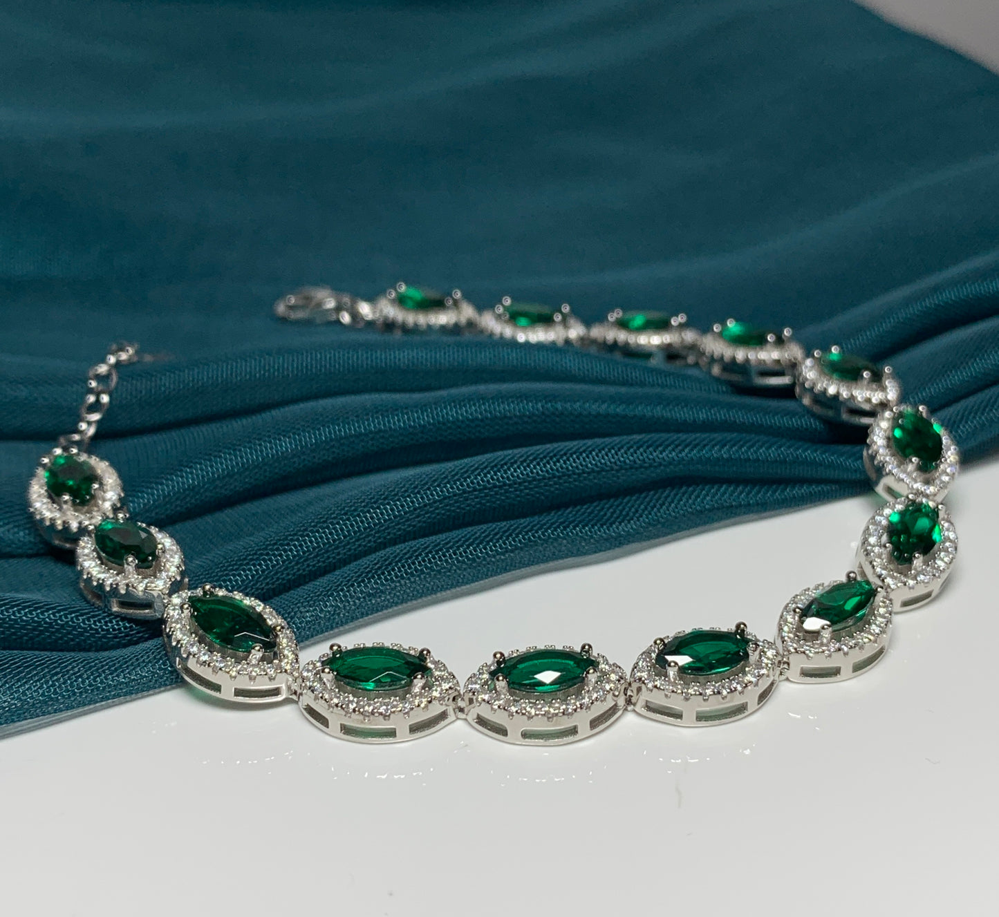 Sterling Silver Green Stone Set Bracelet