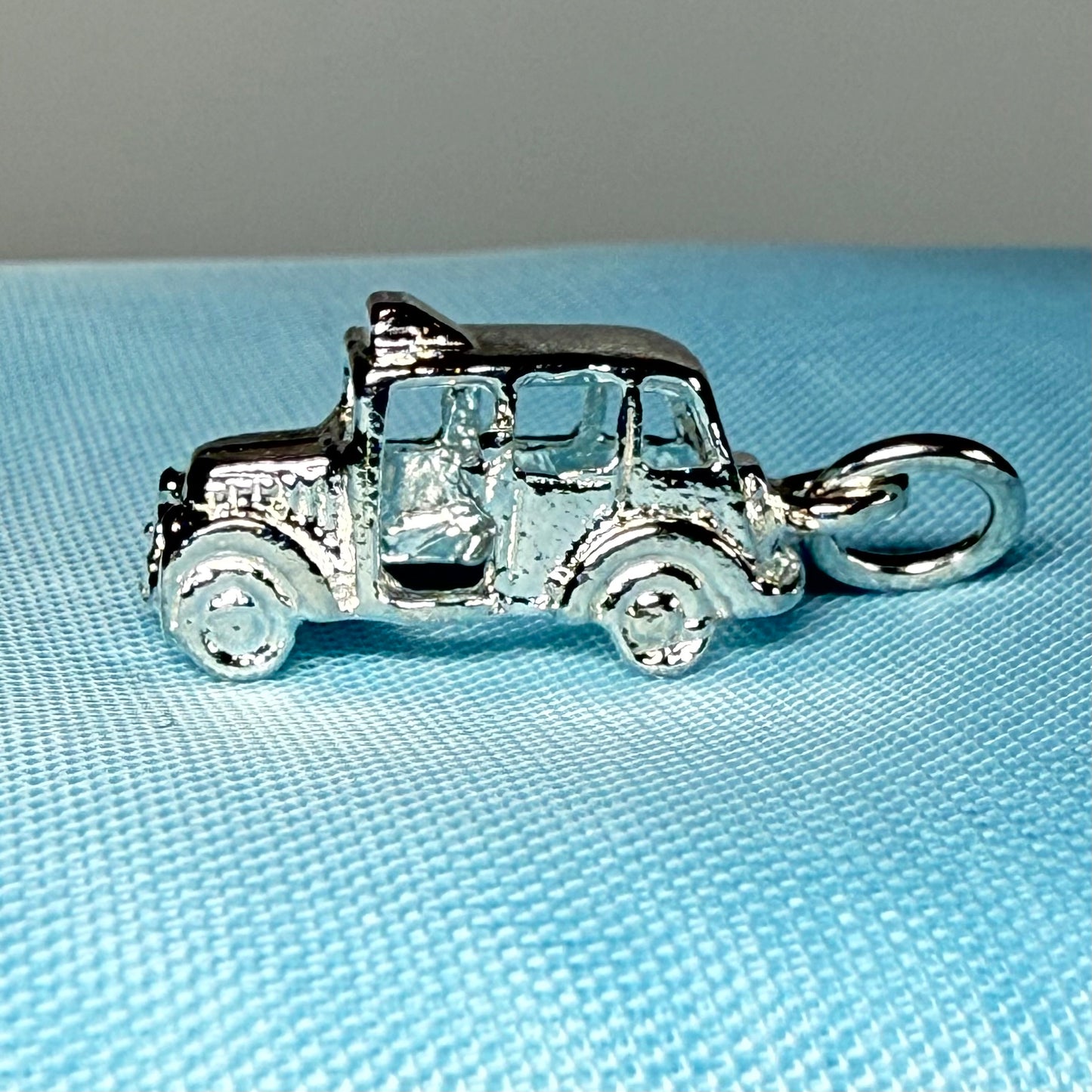 Sterling Silver London Taxi Solid Charm