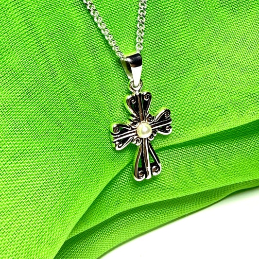 Sterling Silver Real freshwater Pearl Set Fancy Cross Including Chain