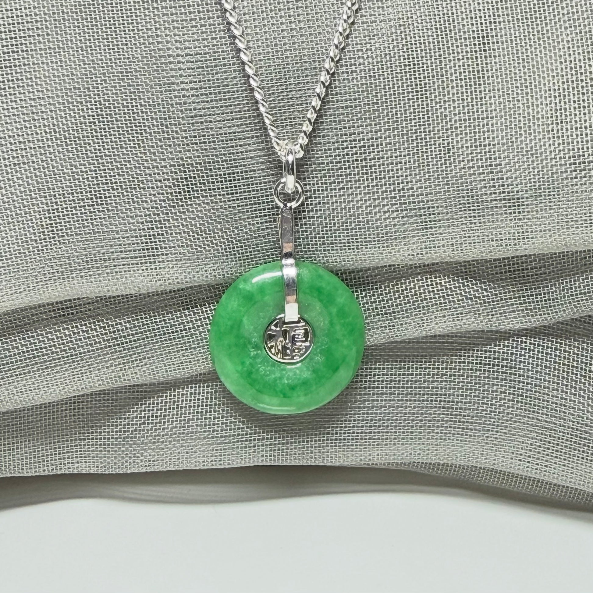 Sterling Silver Round Green Jade Necklace with chain
