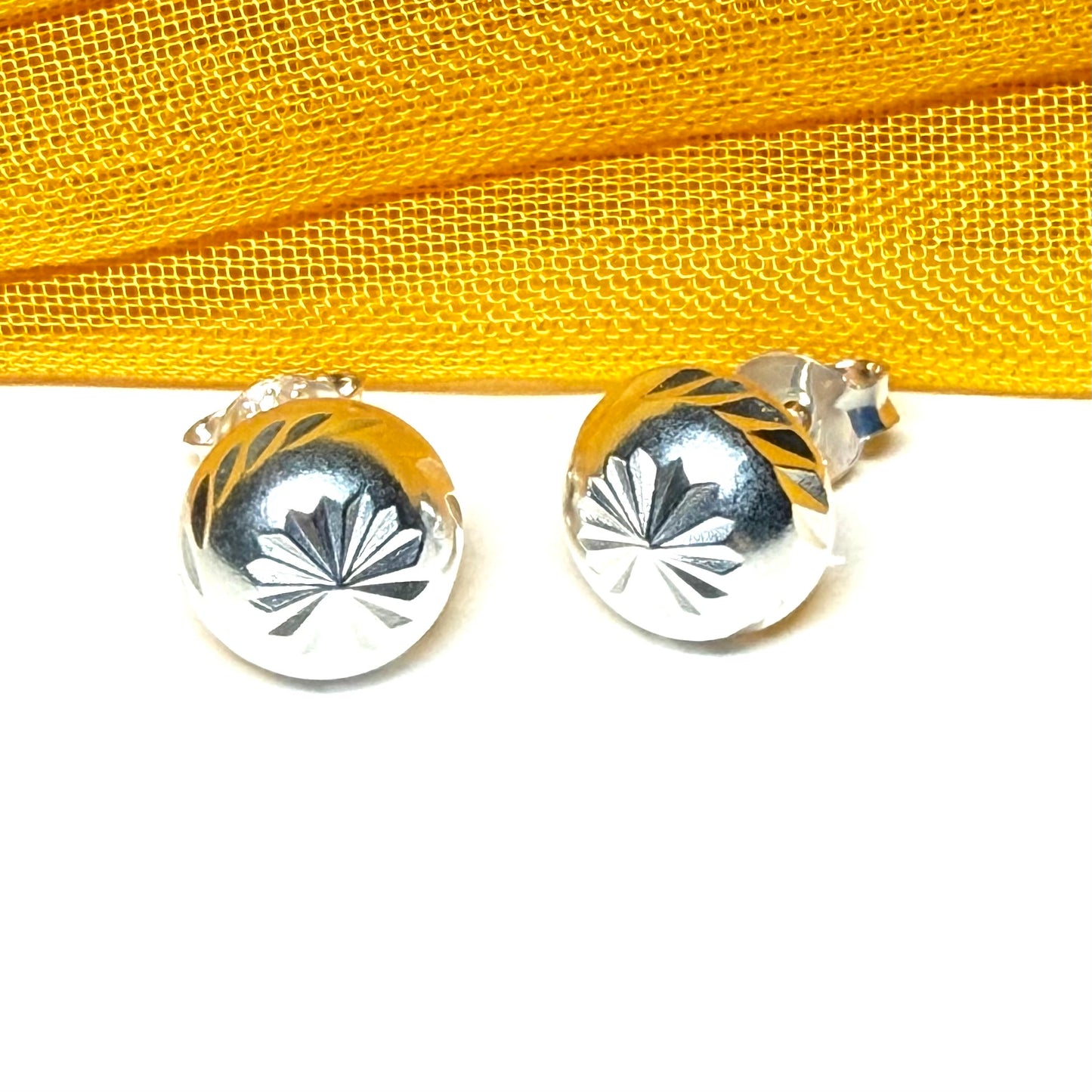 Sterling Silver Round Patterned Stud Earrings