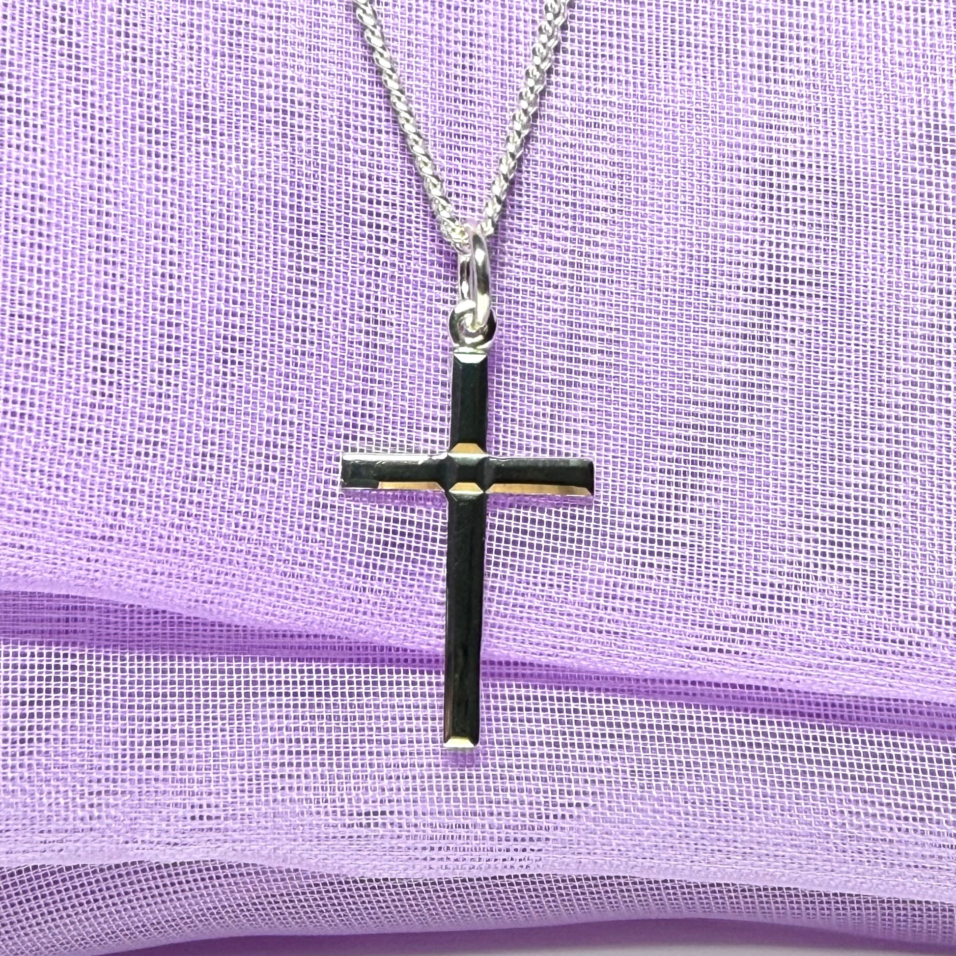 Sterling silver plain cross diamond cut including chain