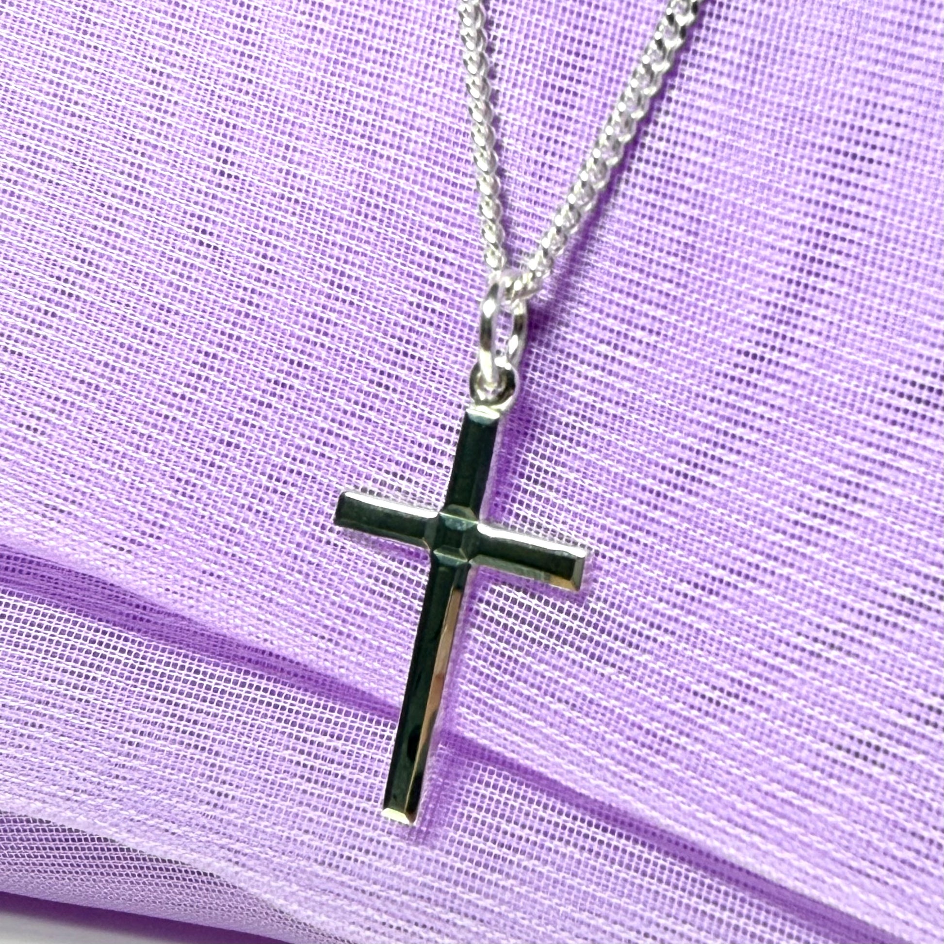 Sterling silver plain cross diamond cut including chain
