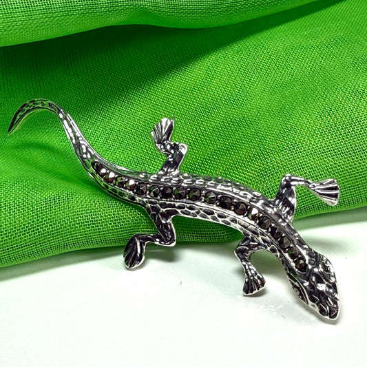 Sterling silver real marcasite gecko shaped brooch
