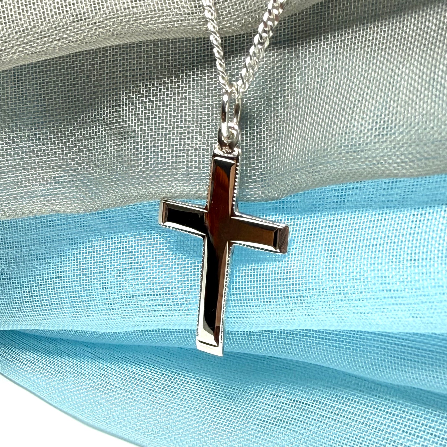 Sterling silver solid beaded edged cross with chain