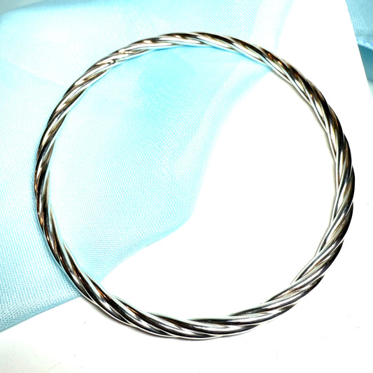 Sterling silver twisted patterned slave bangle