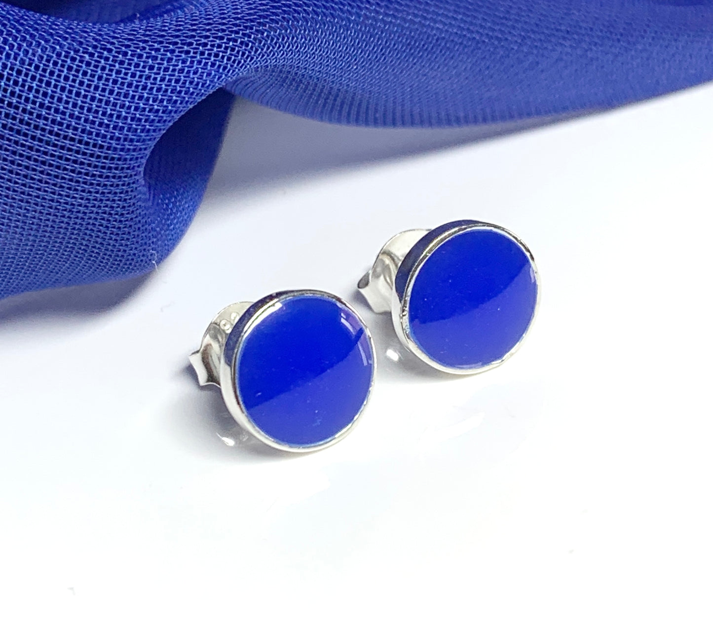 Sterling silver blue enamelled round stud earrings