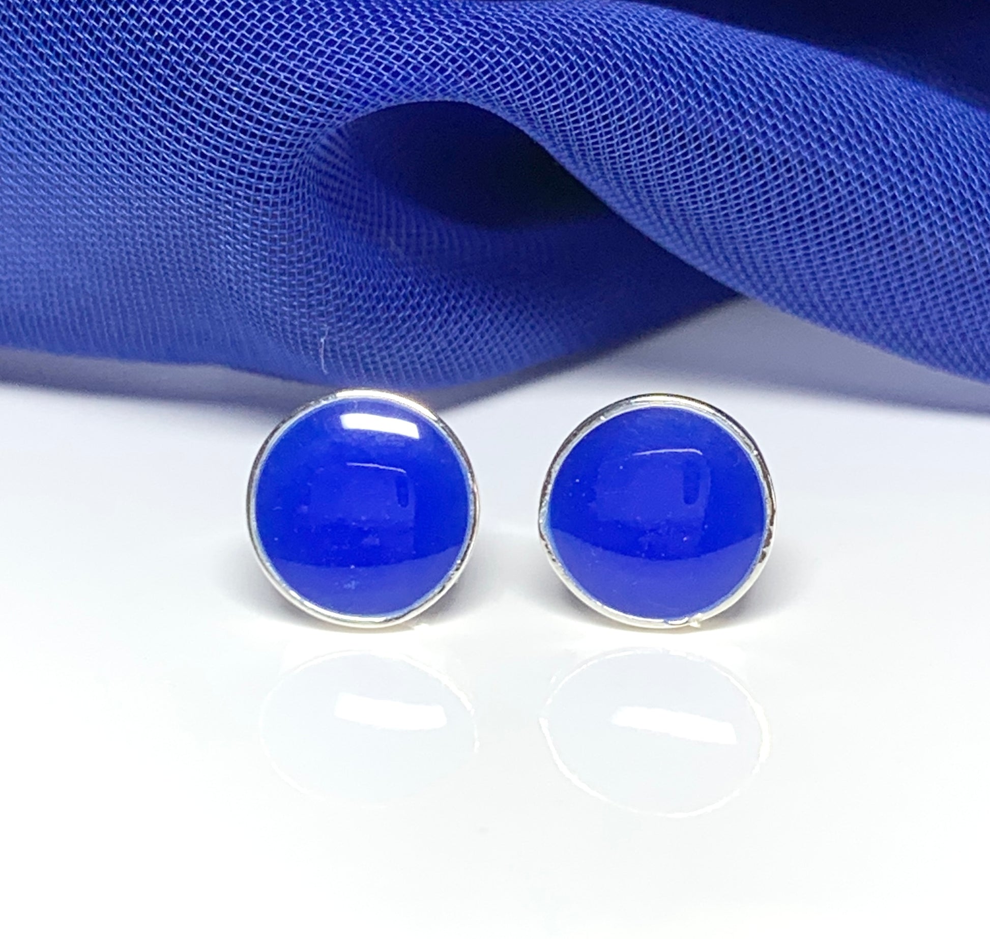 Sterling silver blue enamelled round stud earrings