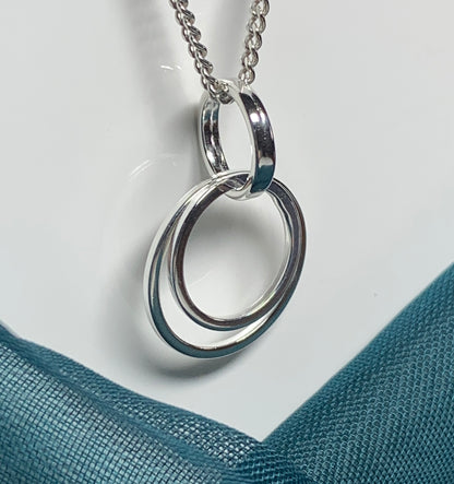 Sterling silver double circle round necklace pendant