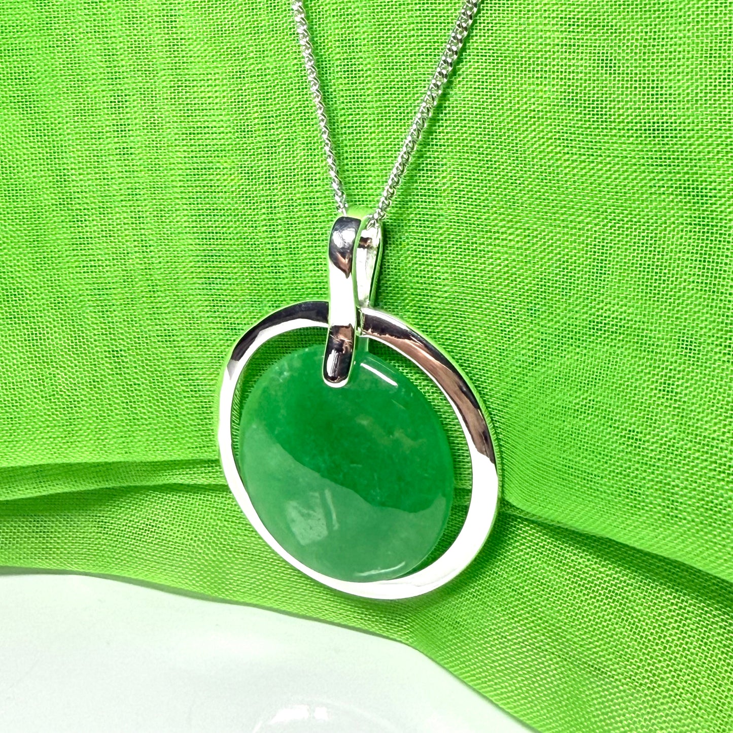 Stunning large green necklace sterling silver round shaped real jade halo styled pendant with a solid curb chain included