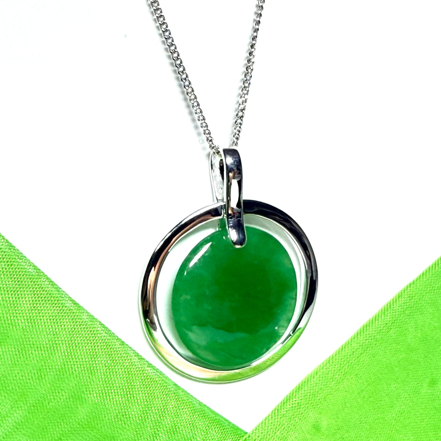 Stunning large green necklace sterling silver round shaped real jade halo styled pendant with a solid curb chain included