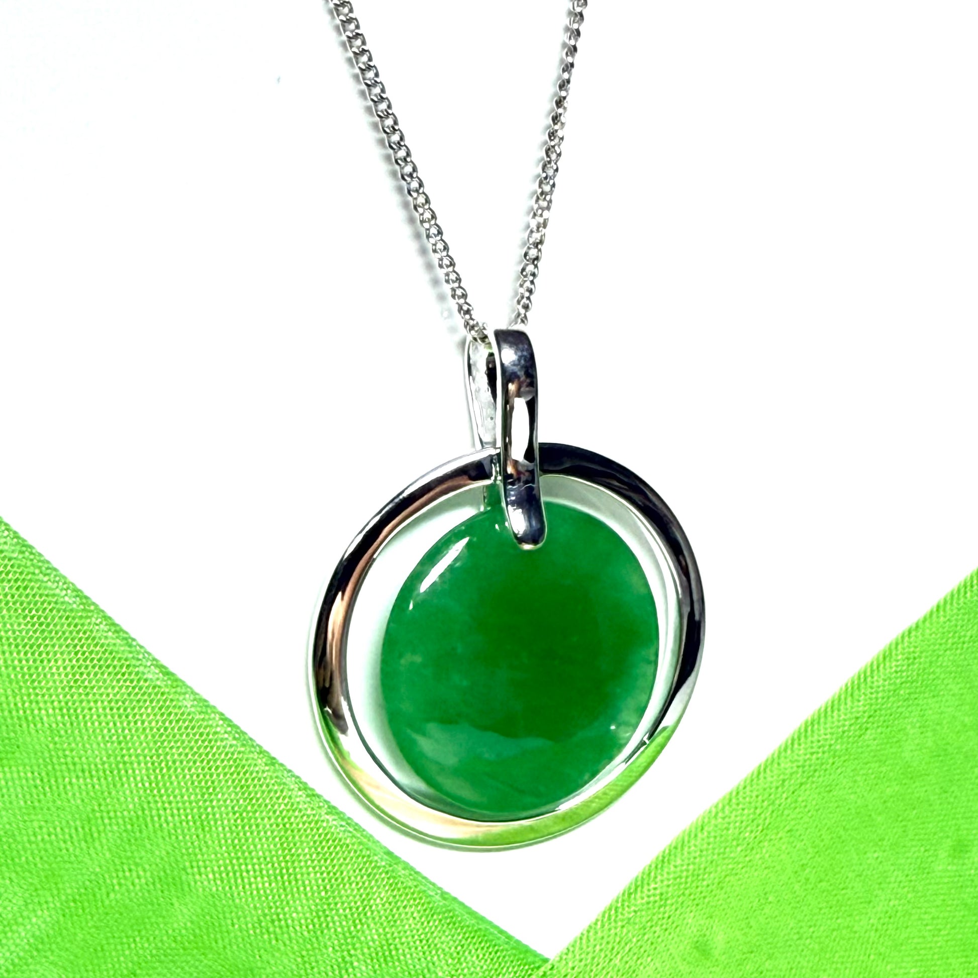 Stunning large green necklace sterling silver round shaped real jade halo styled pendant with a solid curb chain included